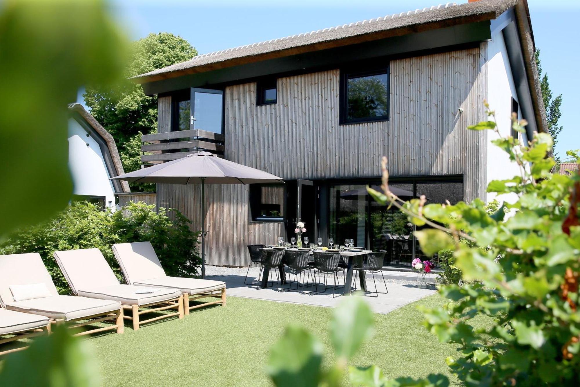 Park Heerehof Hotell Schoorl Rum bild